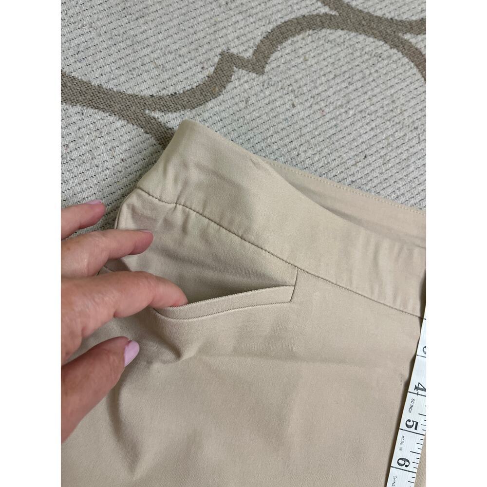 Chico’s pull on tummy control front pockets slim leg tan trouser pants, size 16 - Picture 9 of 13
